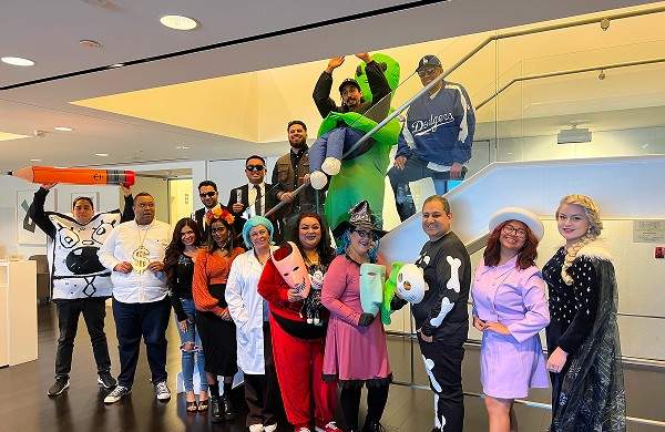 Halloween costumes - thumbnail